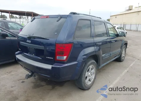 2005 Jeep Grand Cherokee Laredo z USA, uszkodzony, nr VIN 1J4HR48N95C702642